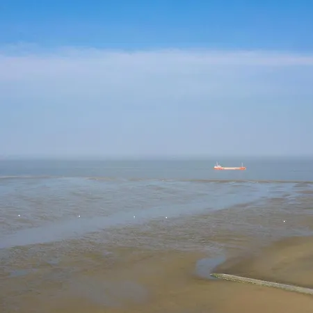 Strandhochhaus 5 Апартаменты *